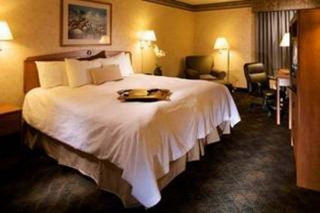 Days Inn Seattle Downtown Экстерьер фото